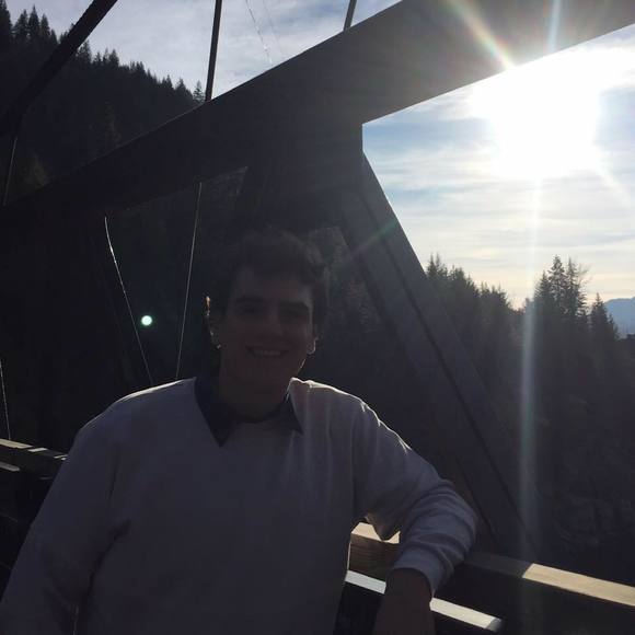 Meet your Posher, Lucas - Picture 1 of 1